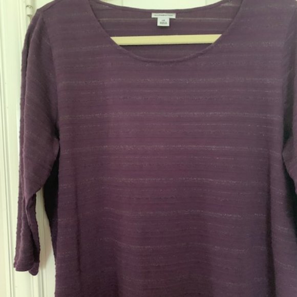 Top - Picture 2 of 5